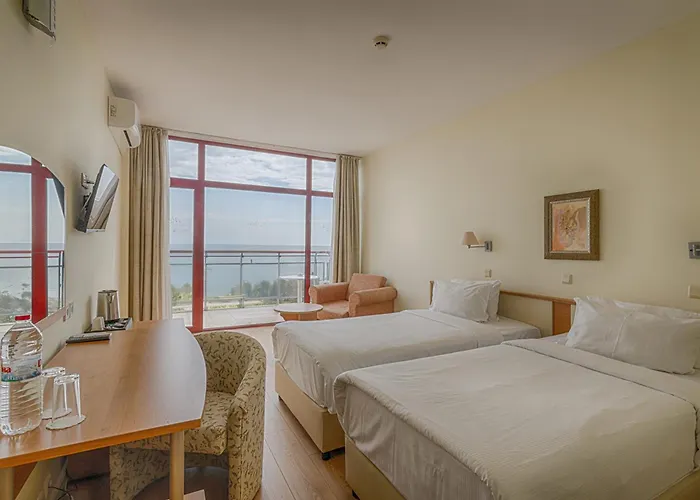 Ξενοδοχείο Stayflex By Helios - Kids Slide - Pools - Ac In The - Ev Station