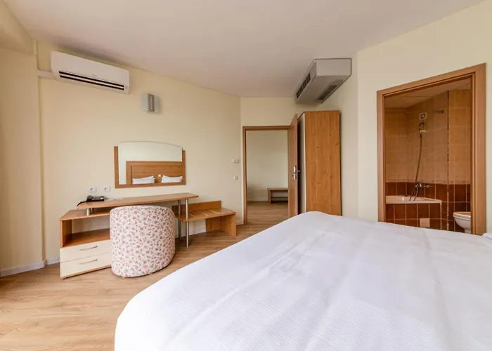 Stayflex By Helios - Kids Slide - Pools - Ac In The - Ev Station Ξενοδοχείο