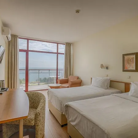 Hotell Stayflex By Helios 4*